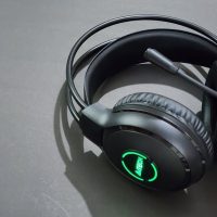 FH300U Neon Illuminate USB Stereo Headset in Pakistan